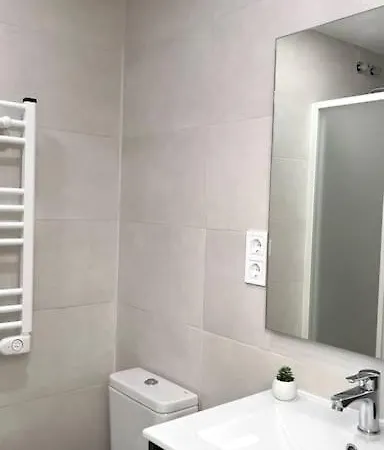 Apartment Nuevo Cerca De La Playa Y Centrico Valencia